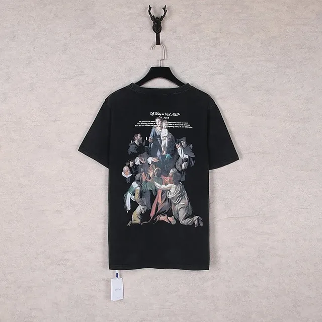 Off-White Graphic Tee