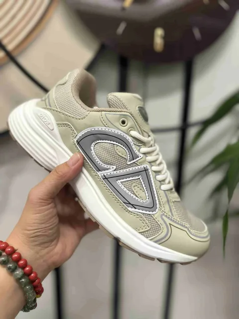 Dior B22 Trainer