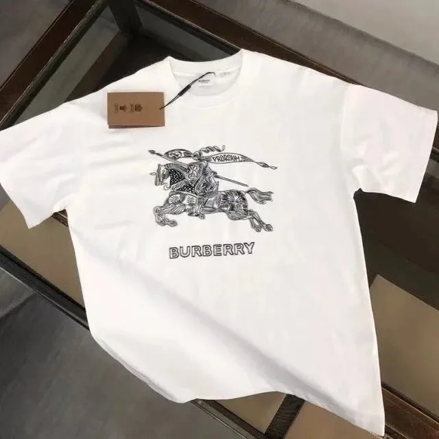Burberry Equestrian Knight Tee Knight Print