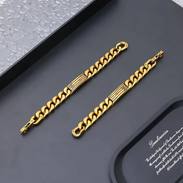Louis Vuitton Chain Bracelet Gold-tone with Engraved Motif