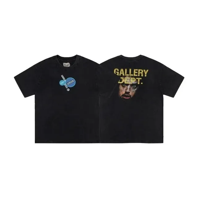 Graphic Tee Gallery Dept. Face Print