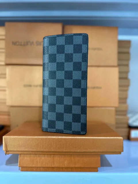 Louis Vuitton Checkered Wallet Damier Graphite