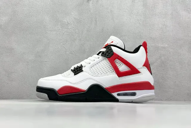 Air Jordan 4 Fire Red