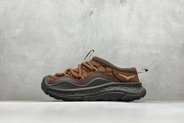 HOKA(16)