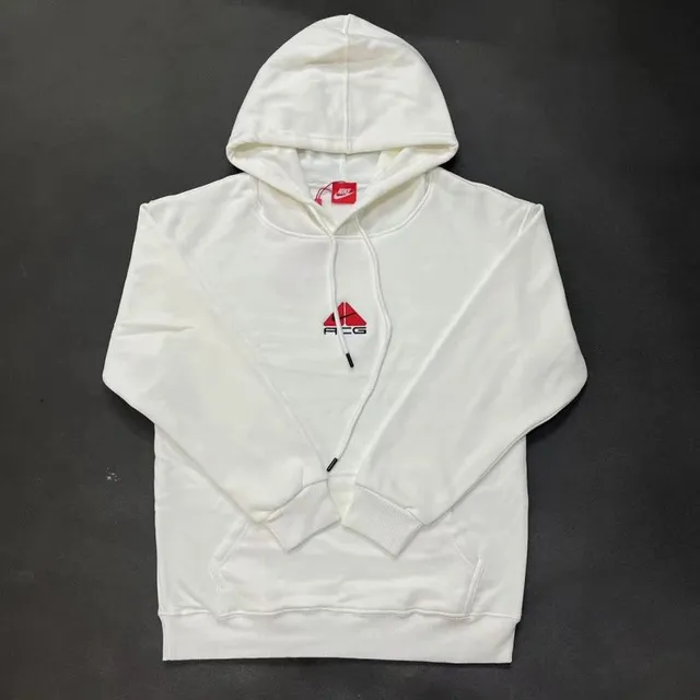 白色ACG联名