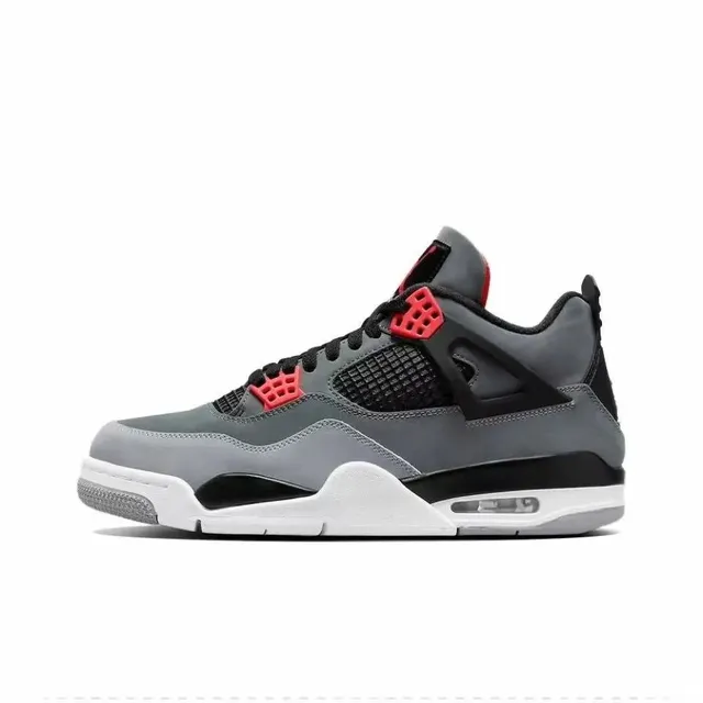 Air Jordan 4 Bred
