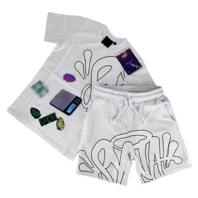 Graphic Tee and Shorts Set Outline Logo Print