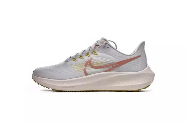 Nike Air ZoomX Vista Grind
