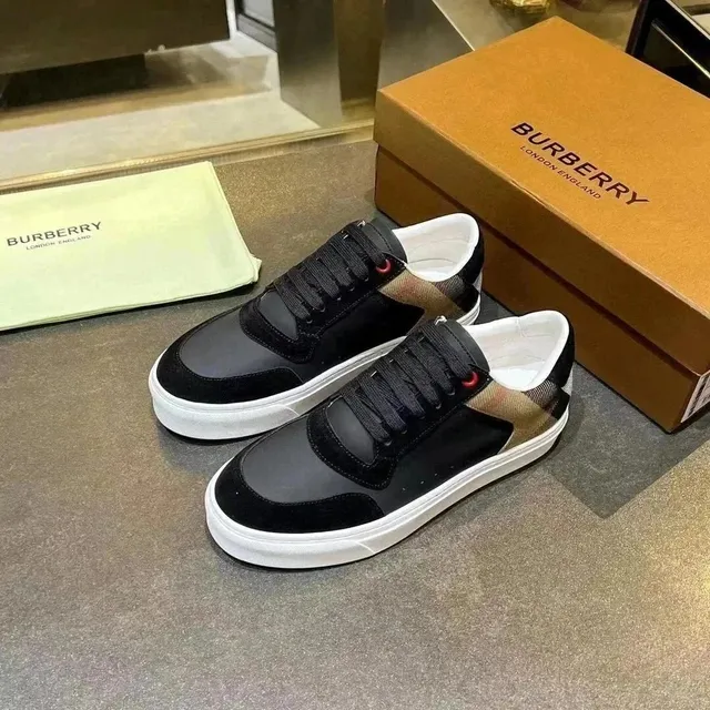 Burberry Low-Top Sneaker Checkered Panel