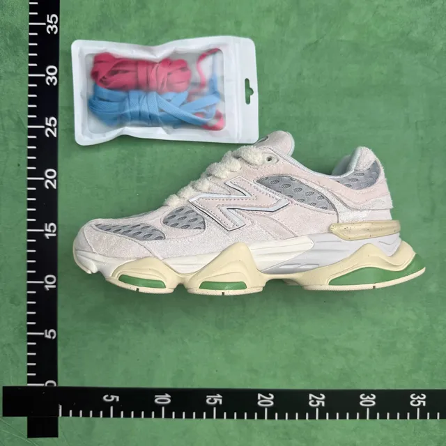 New Balance 9060 Cloud White / Lime