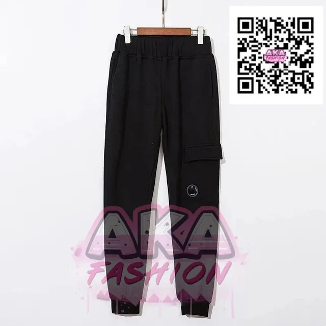 06黑色