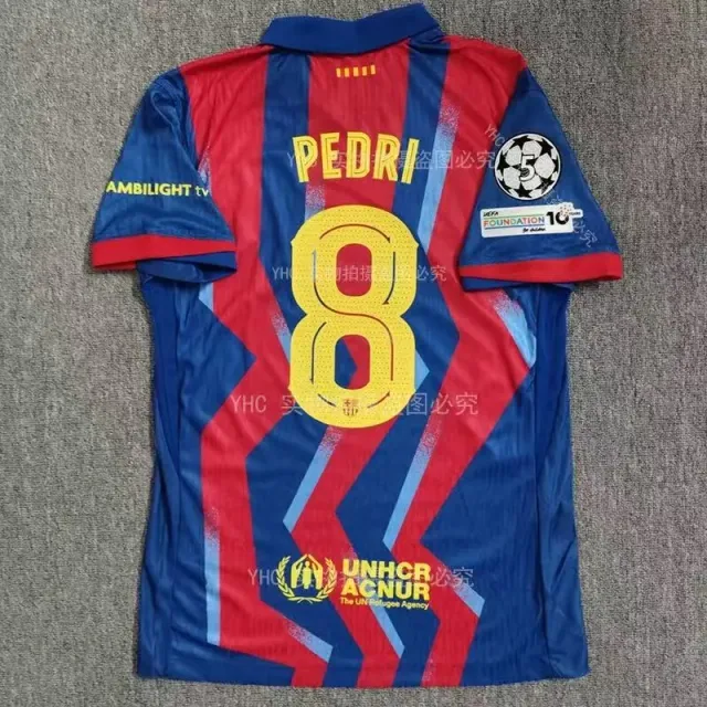 Player - barcelona triplet - no. 8