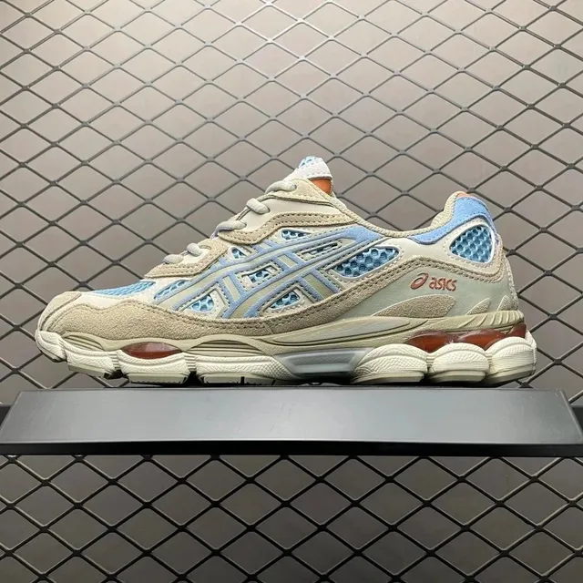 372-400