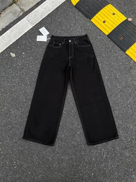 AC100—25SS 1981M纯黑色