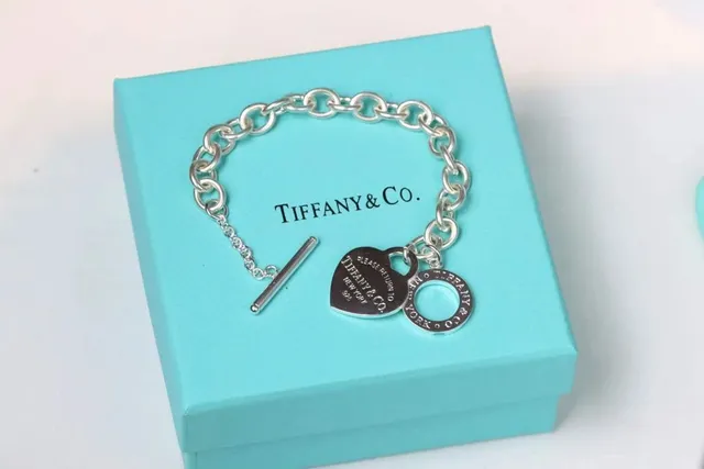 Tiffany & Co. Return to Tiffany Heart Tag Bracelet Sterling Silver