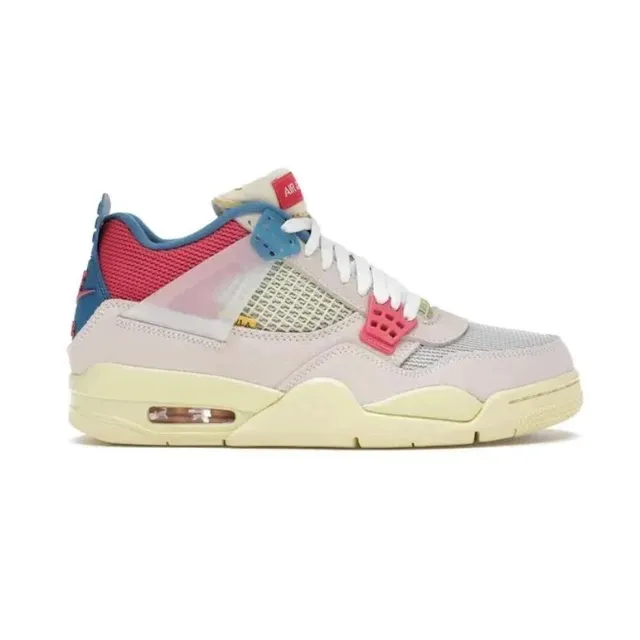 Air Jordan 4 Retro