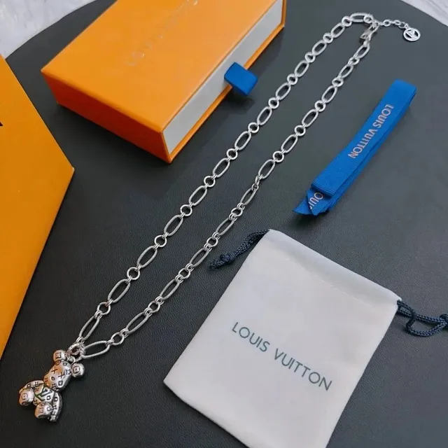 Louis Vuitton Chain Necklace Teddy Bear Charm