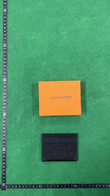 Louis Vuitton Card Holder Epi Leather