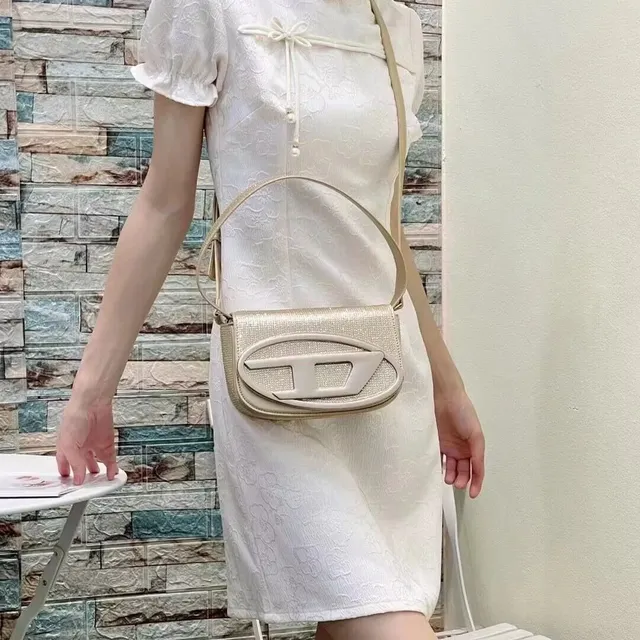 钻石金色