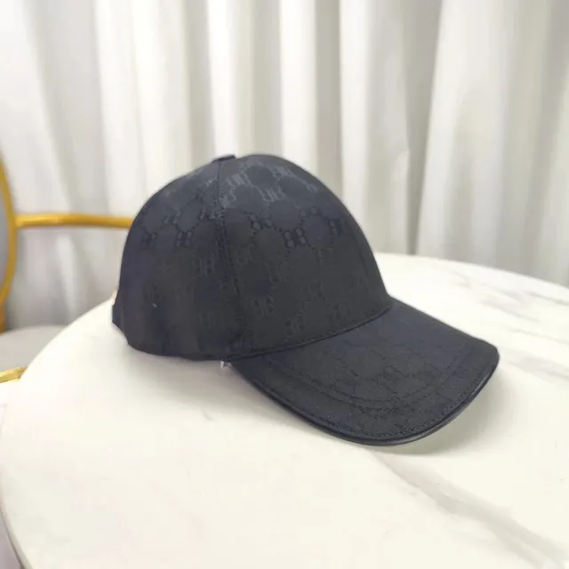 Gucci Baseball Cap GG Monogram