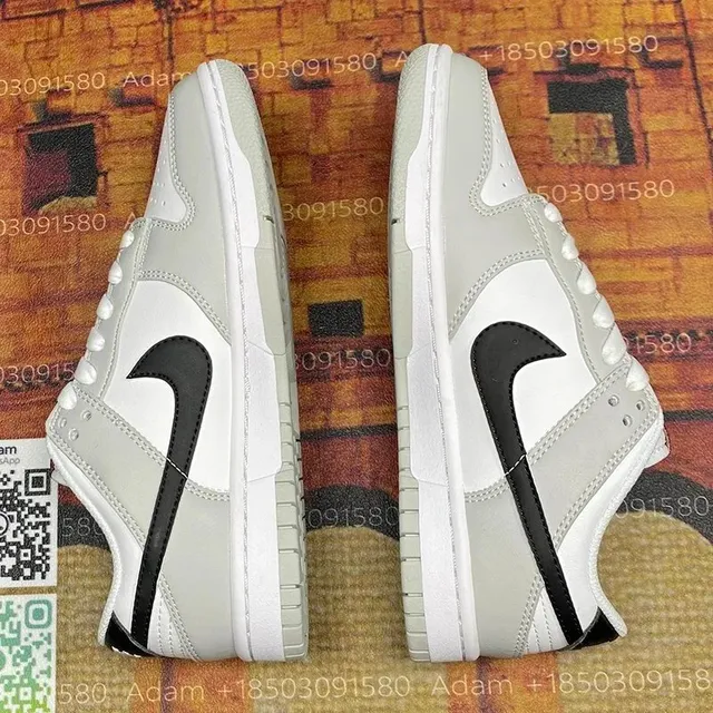 Nike Dunk Low Photon Dust