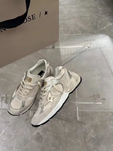 Golden Goose Super-Star Glitter Star