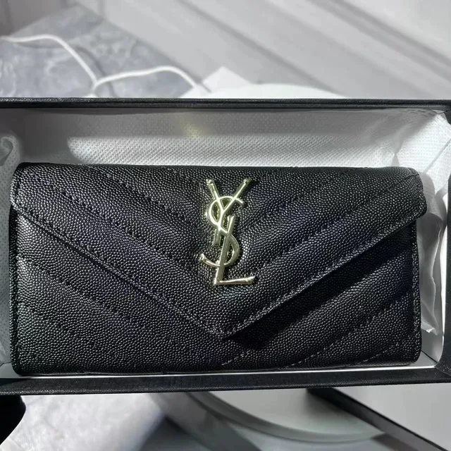 Saint Laurent Niki Wallet Quilted