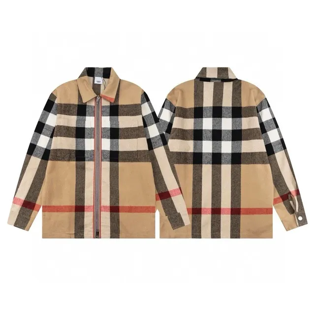 Burberry Checkered Zip-Up Jacket Classic Nova Check