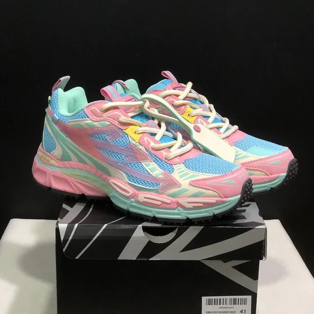 Off-White Runner Pastel Multi