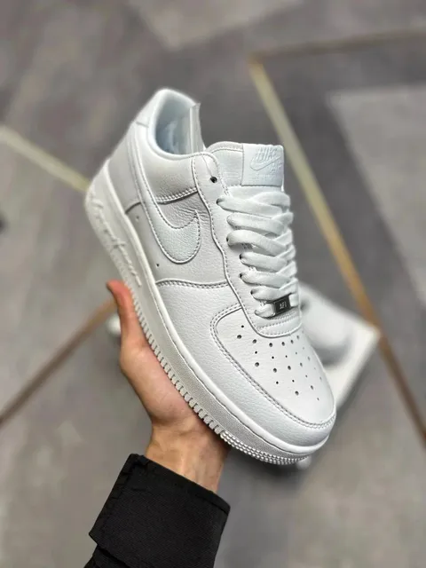 Nike Air Force 1 Low Triple White