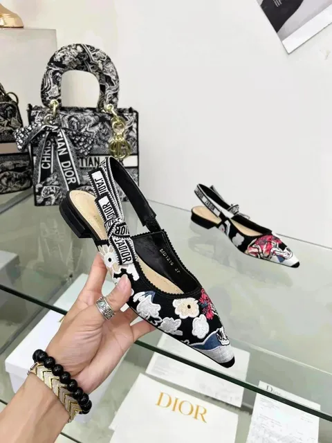 Dior heels Embroidered Floral