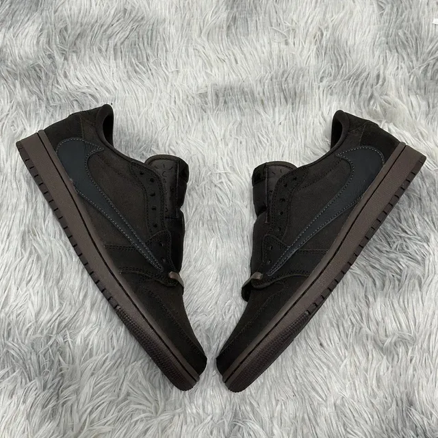 Retail Leather Velet Brown 9.0
