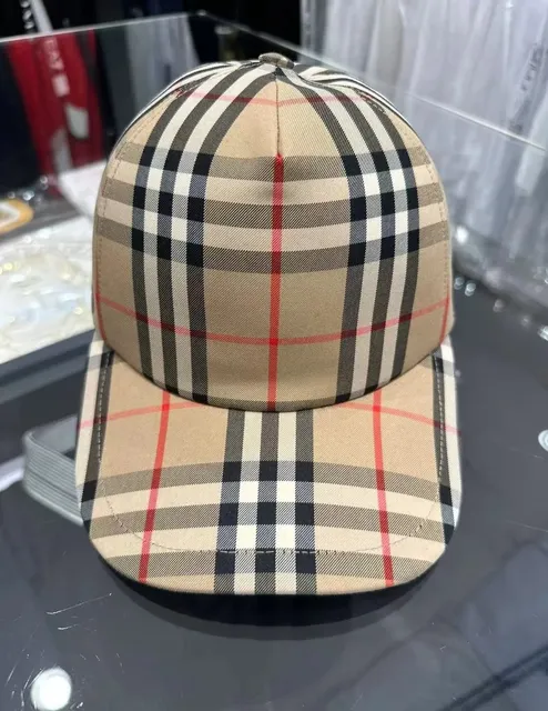 Burberry Baseball Cap Classic Check