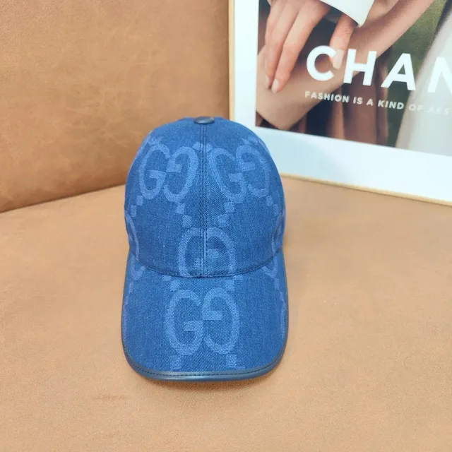 Gucci Baseball Cap GG Monogram