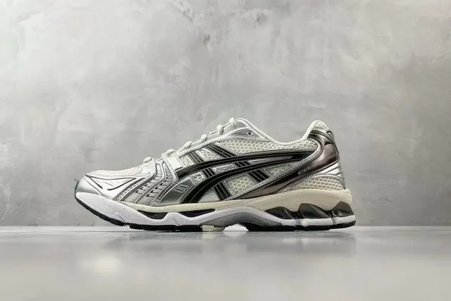 Asics Gel-Kayano 14 Silver Metallic