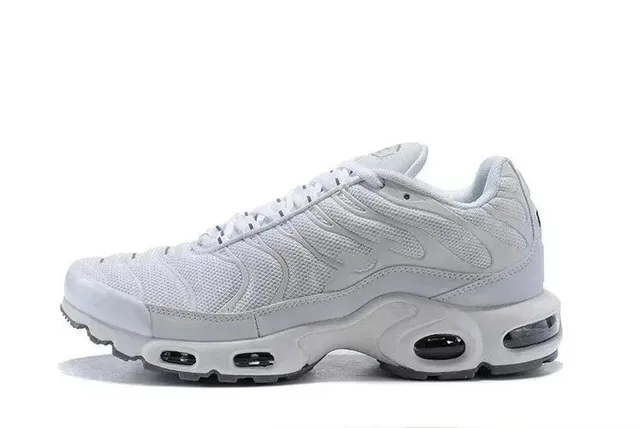 Nike Air Max Plus Triple White