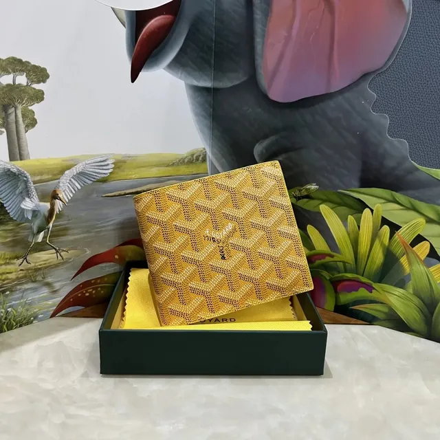 Goyard Bifold Wallet Goyardine Canvas