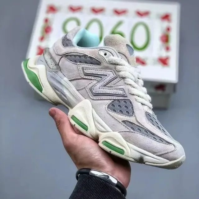 New Balance 9060 Grey Green