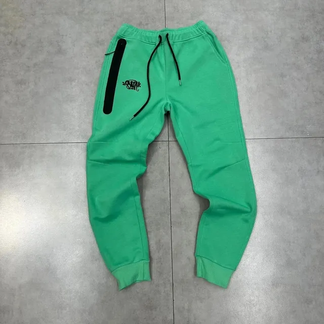 Syna World Joggers Logo Patch