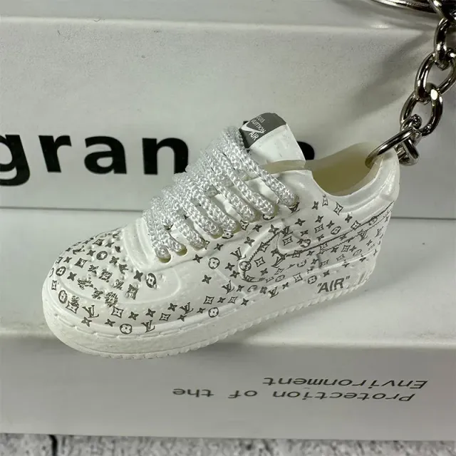 13.af1 big v white