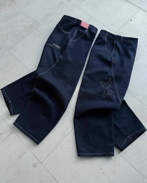 芷安雅服饰商行