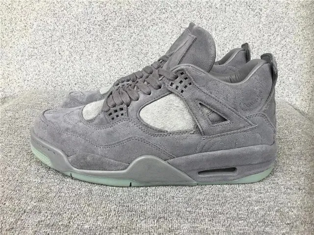 Air Jordan 4 Cool Grey
