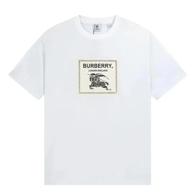 Burberry Graphic T-Shirt Equestrian Knight Print