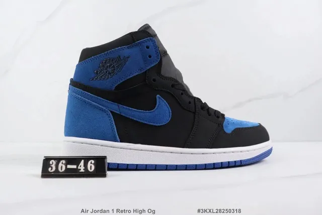 Air Jordan 1 Retro High OG Royal Blue