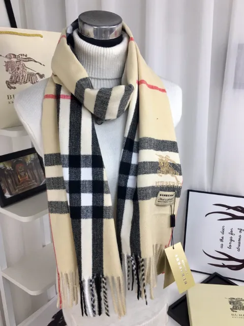 Burberry Classic Check Scarf Vintage Check