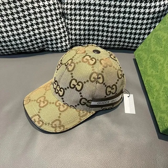 Gucci GG Logo Cap Monogram Mesh