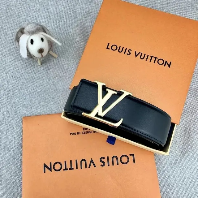 Louis Vuitton LV Belt Gold Buckle