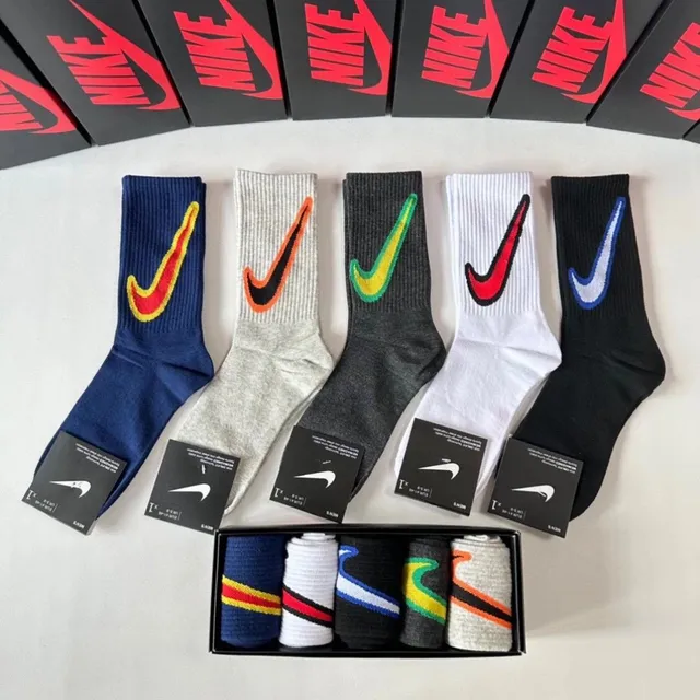 Nike Swoosh Crew Socks Multi-Color Logo