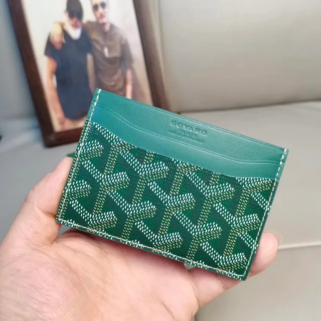 绿色