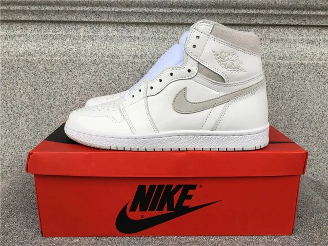 Air Jordan 1 High Neutral Grey